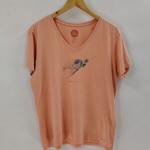 Life Is Good Crusher Top Size XL Peach Sea Turtle Graphic V Neck Short Sleeve